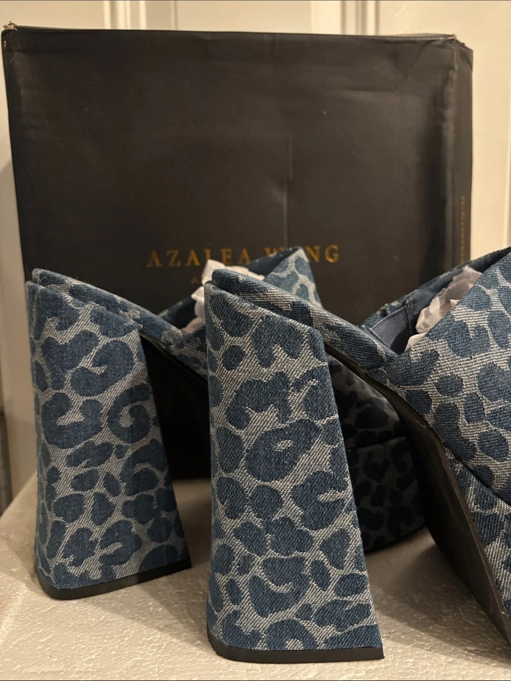 Azalea Wang Denim Leopard Platform Mule - Blue